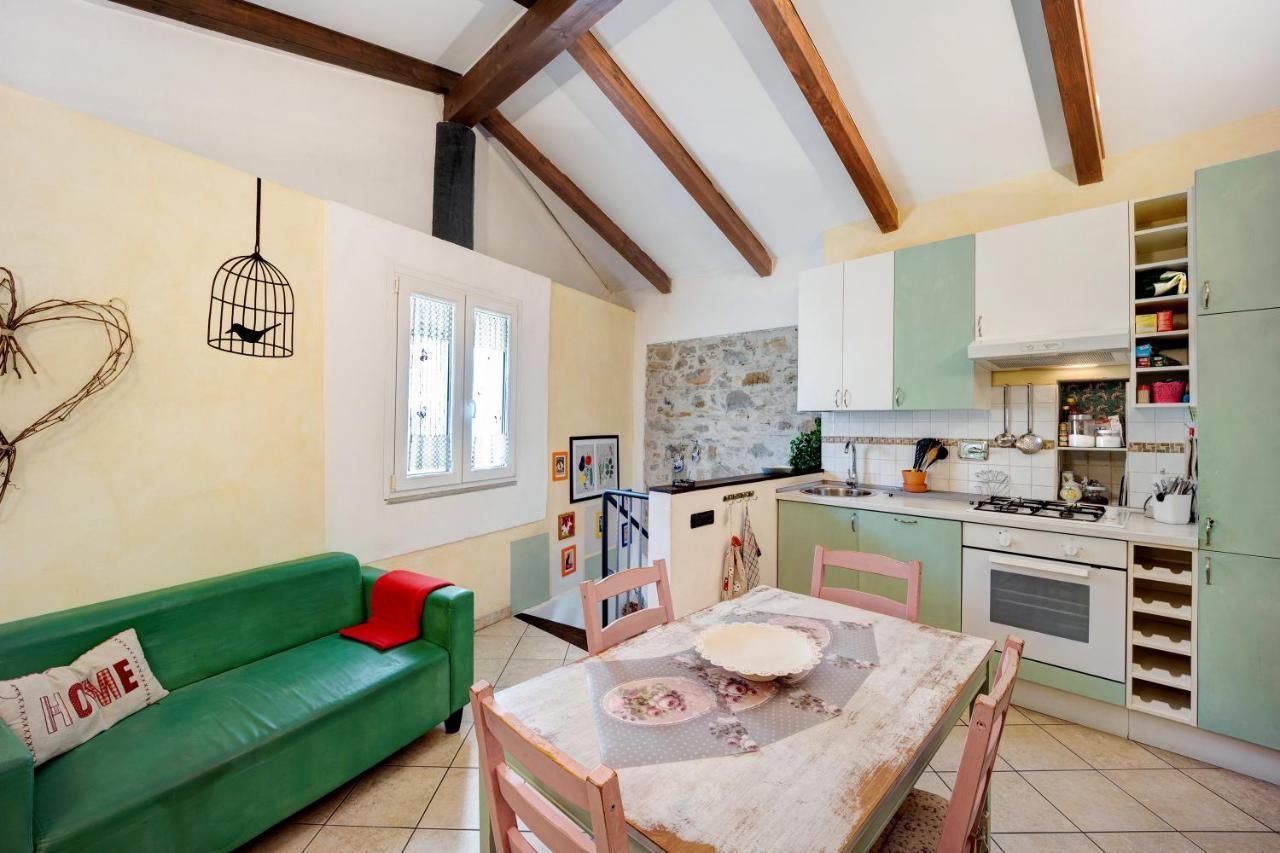 Diano ArentinoLa Casa Nel Caruggioアパートメント エクステリア 写真